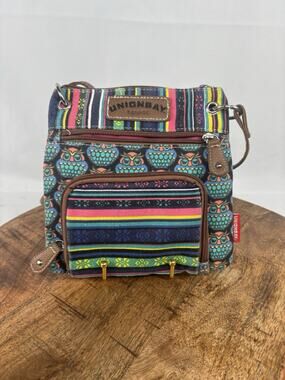 UNION BAY CROSSBODY WOMENS MULTIPLE COMPARTMENT ORGANIZER /OWL BOHO HIPPIE